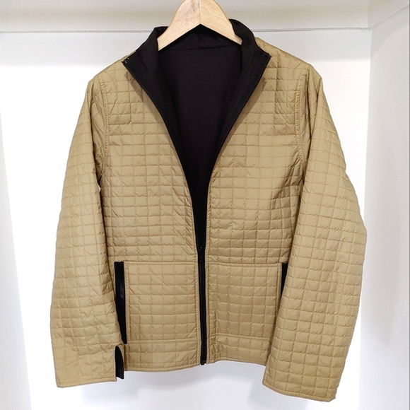 Signature Jackets & Blazers - Signature by Spanner | womans reversible jacket tan quilted & black